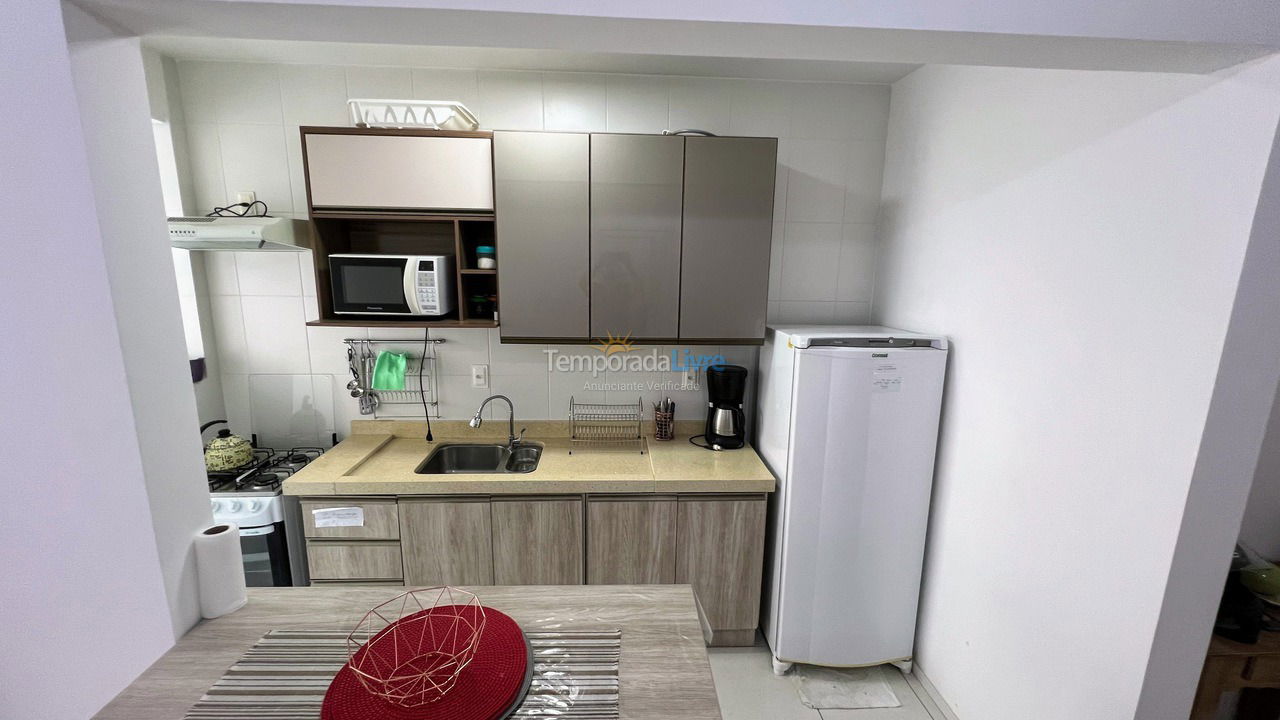 Apartamento para aluguel de temporada em Florianopolis (Canasvieiras)