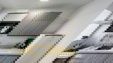 Apartamento tranquilo com piscina em Canasvieiras 800 metros do mar