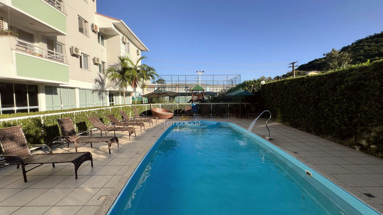 Apartamento para aluguel de temporada em Florianopolis (Canasvieiras)