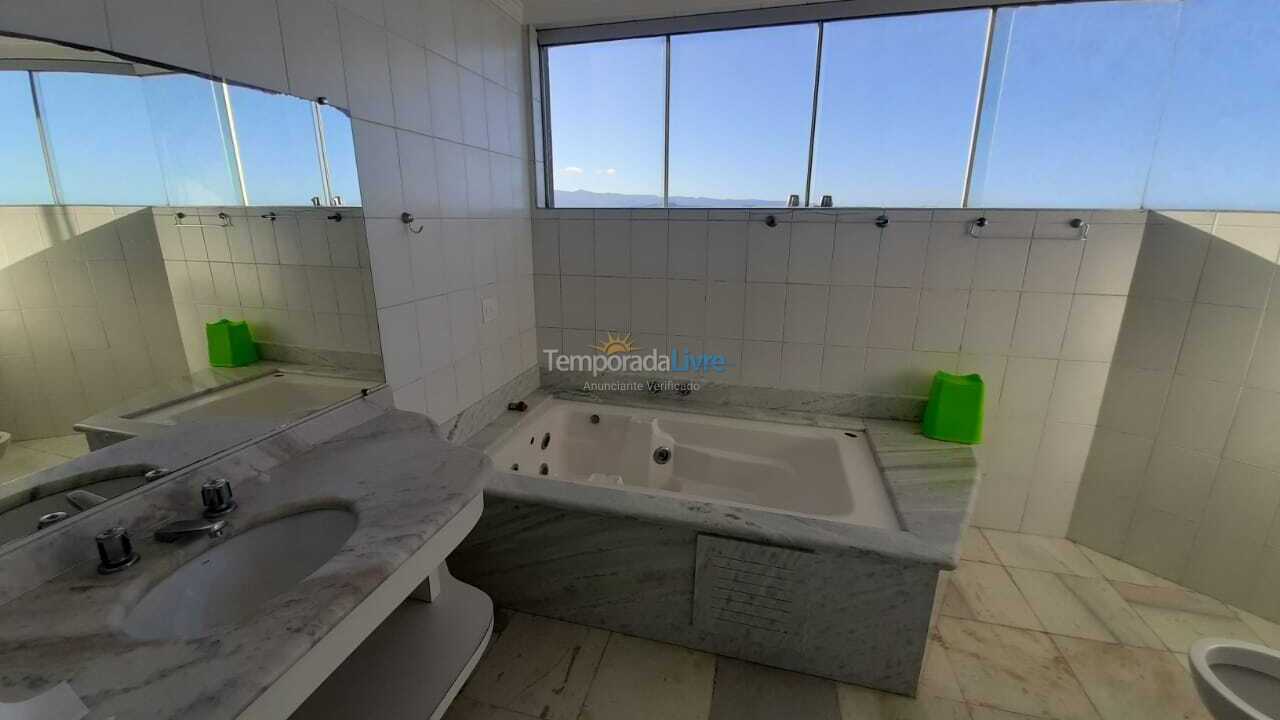 Apartment for vacation rental in Guarujá (Praia do Pernambuco)