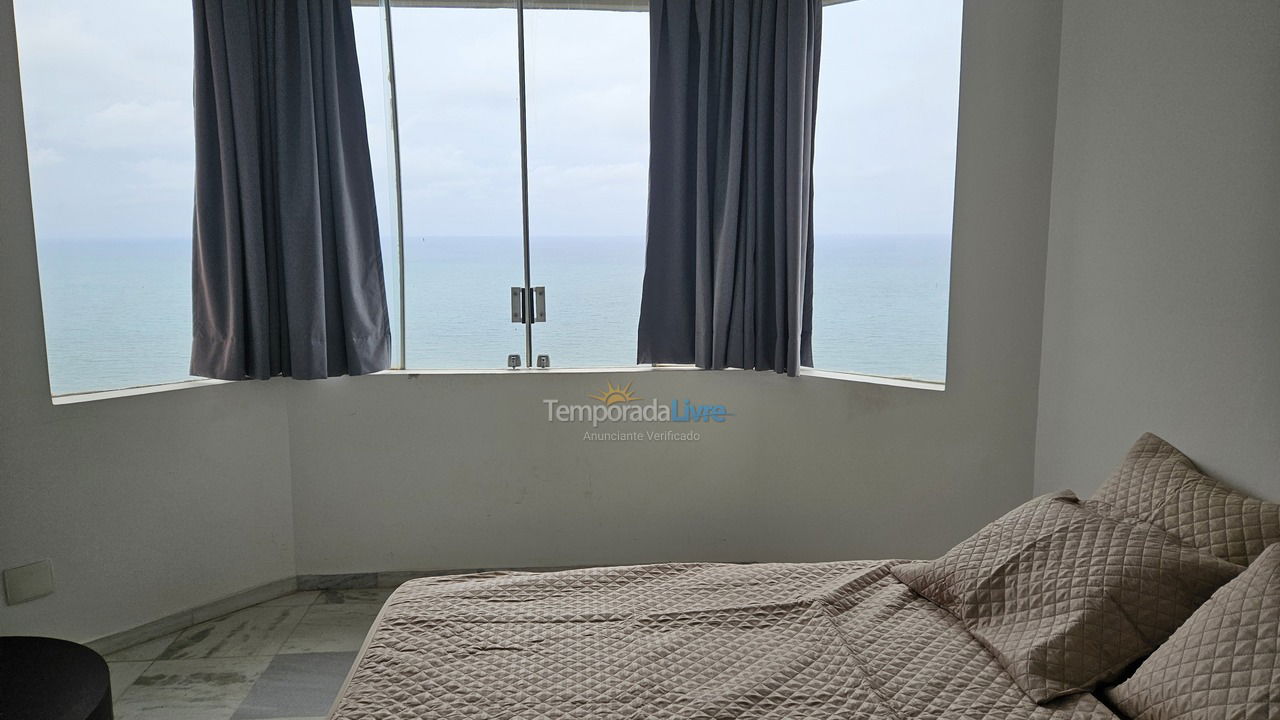 Apartment for vacation rental in Guarujá (Praia do Pernambuco)