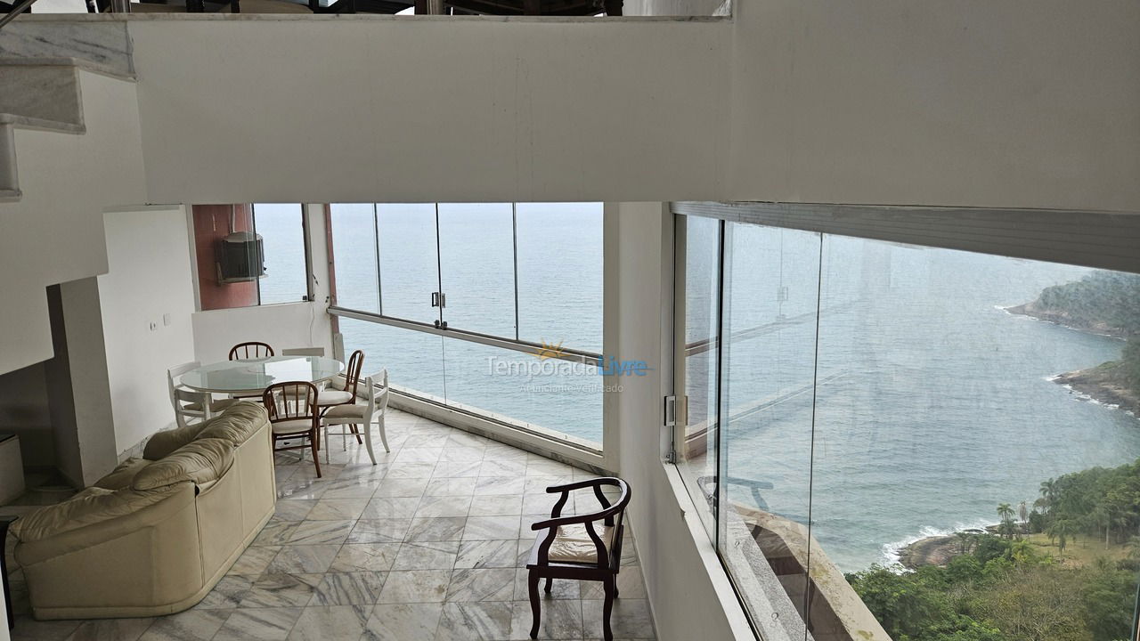 Apartment for vacation rental in Guarujá (Praia do Pernambuco)