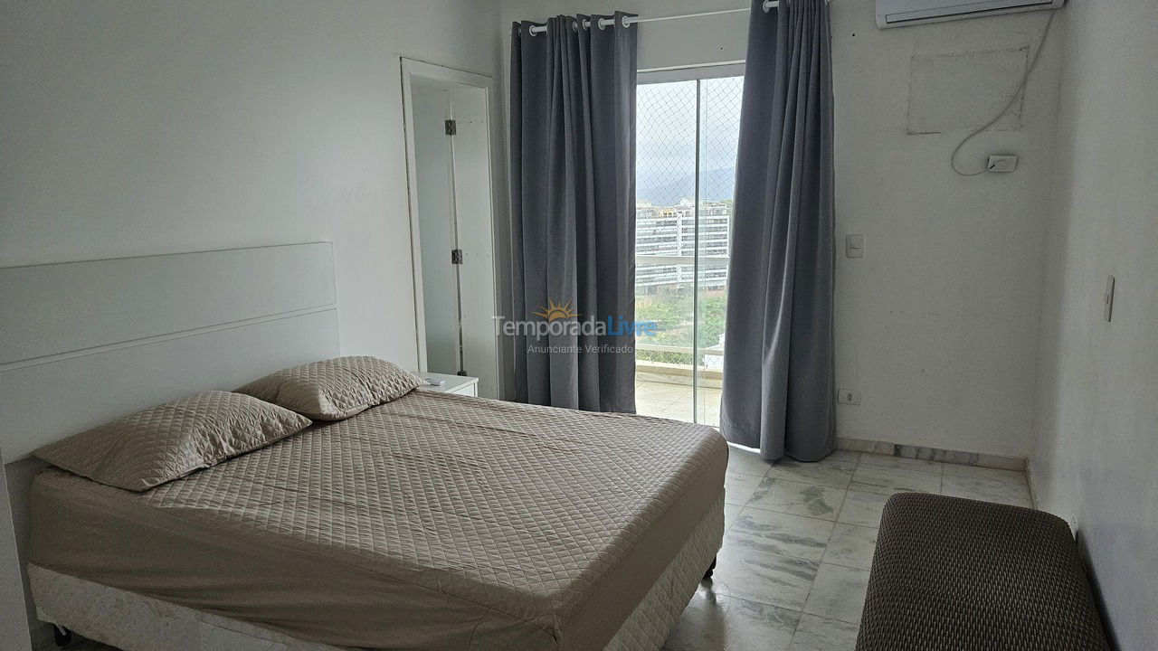 Apartment for vacation rental in Guarujá (Praia do Pernambuco)