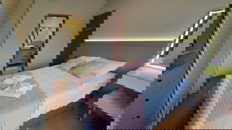 Vista do quarto 1 para o banheiro