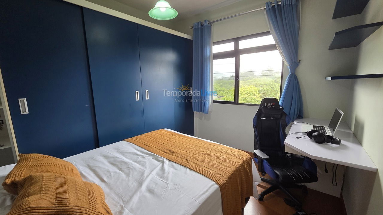 Casa para aluguel de temporada em Florianópolis (Praia da Armação)