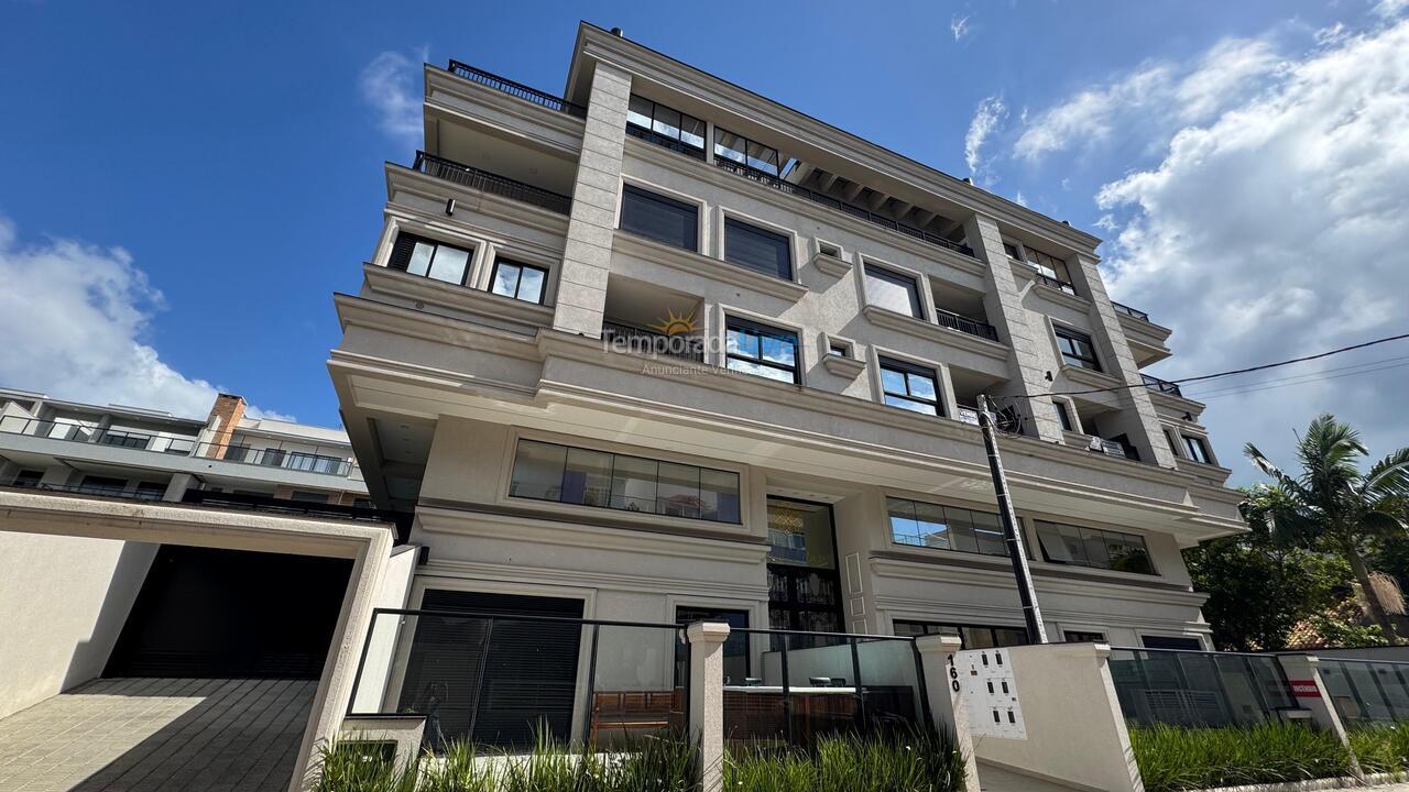 Apartamento para aluguel de temporada em Bombinhas (Canto Grande)