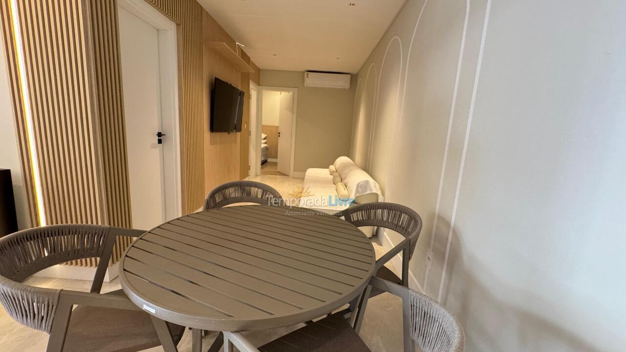 Apartamento para aluguel de temporada em Bombinhas (Canto Grande)