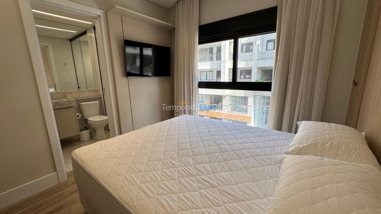 Apartamento para aluguel de temporada em Bombinhas (Canto Grande)