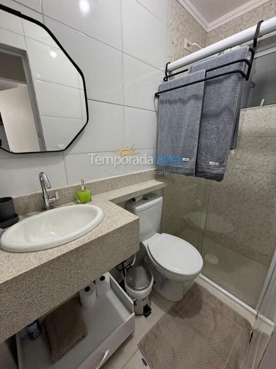Apartamento para aluguel de temporada em Santos (Aparecida)