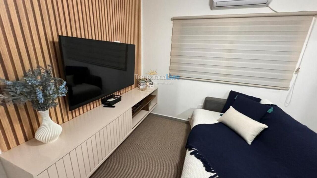 Apartamento para aluguel de temporada em Santos (Aparecida)