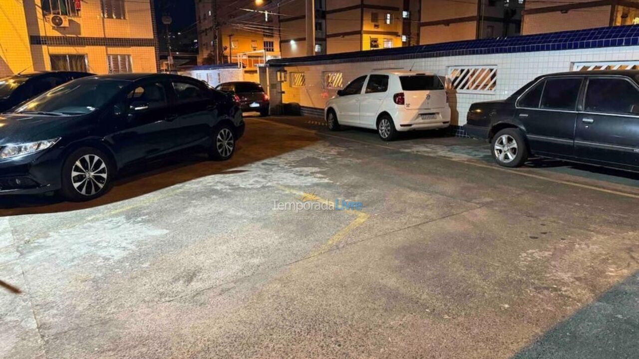 Apartamento para aluguel de temporada em Santos (Aparecida)