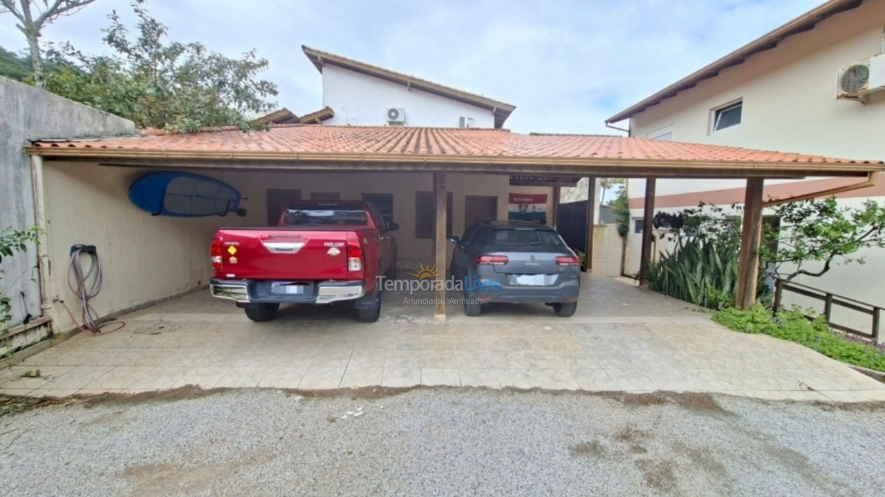 Casa para aluguel de temporada em Florianopolis (Canasjurê)