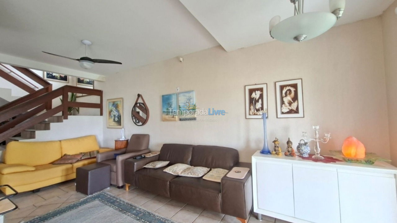 Casa para aluguel de temporada em Florianopolis (Canasjurê)