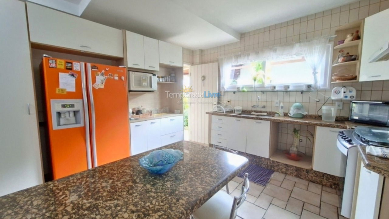 Casa para aluguel de temporada em Florianopolis (Canasjurê)