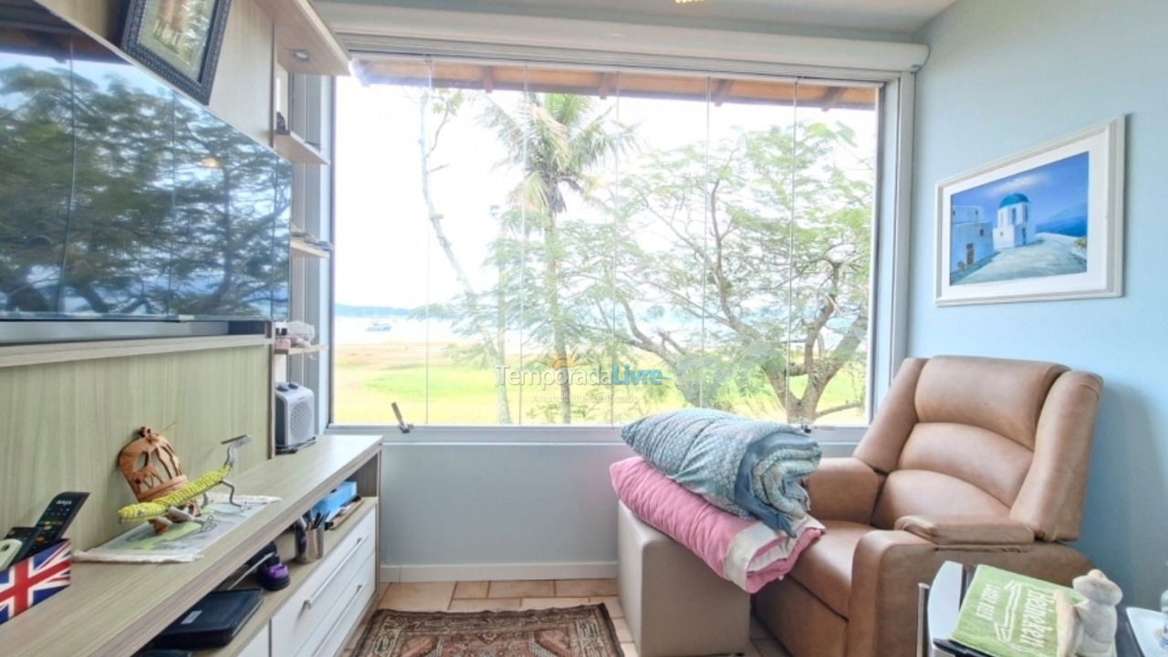 Casa para aluguel de temporada em Florianopolis (Canasjurê)