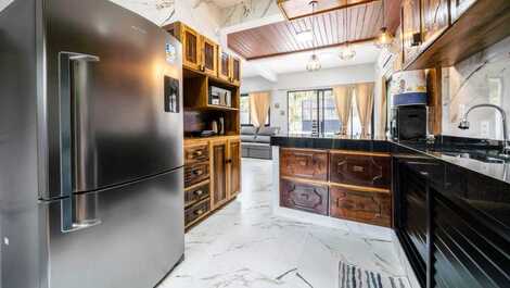 Casa para alugar em Bombinhas - Praia de Zimbros