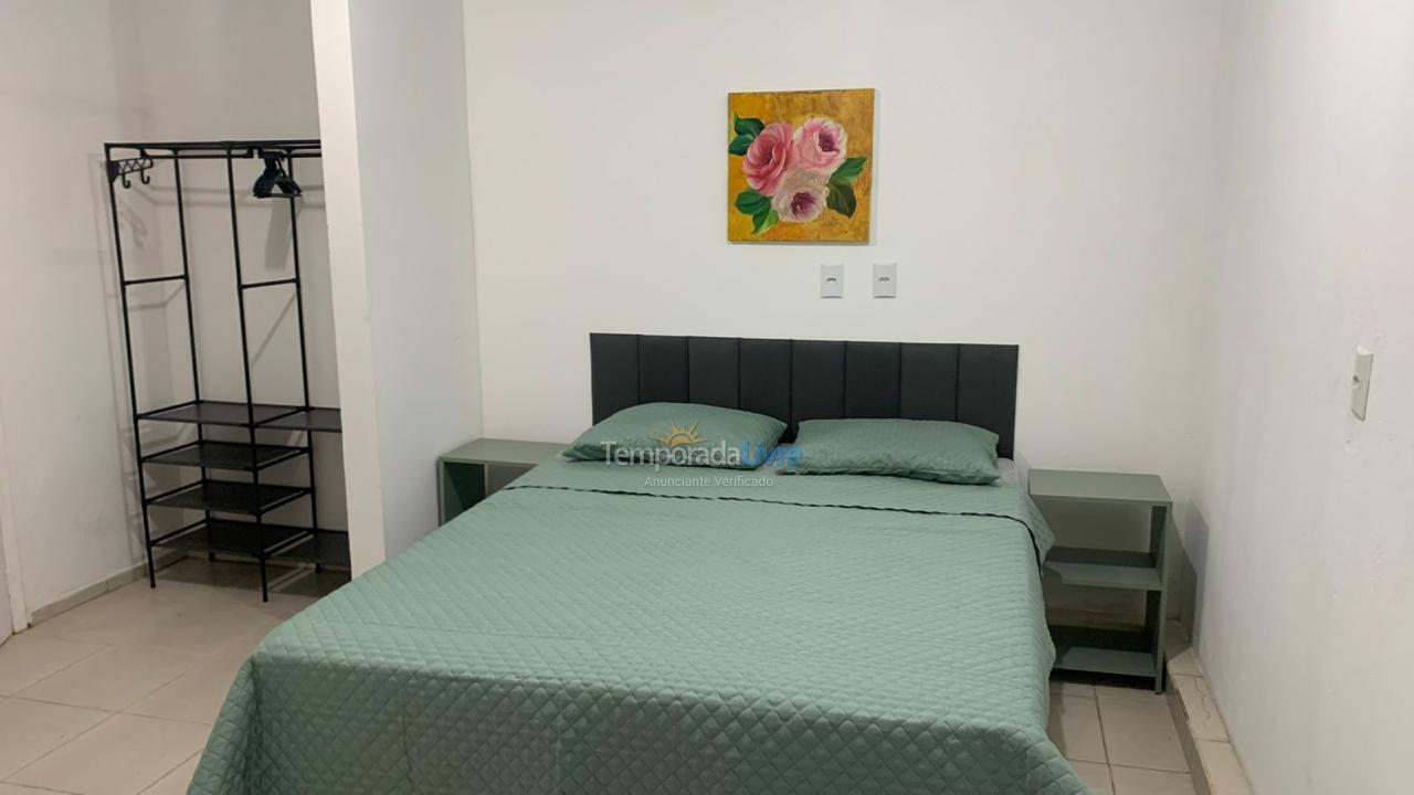 Casa para aluguel de temporada em Bombinhas (Praia de Zimbros)