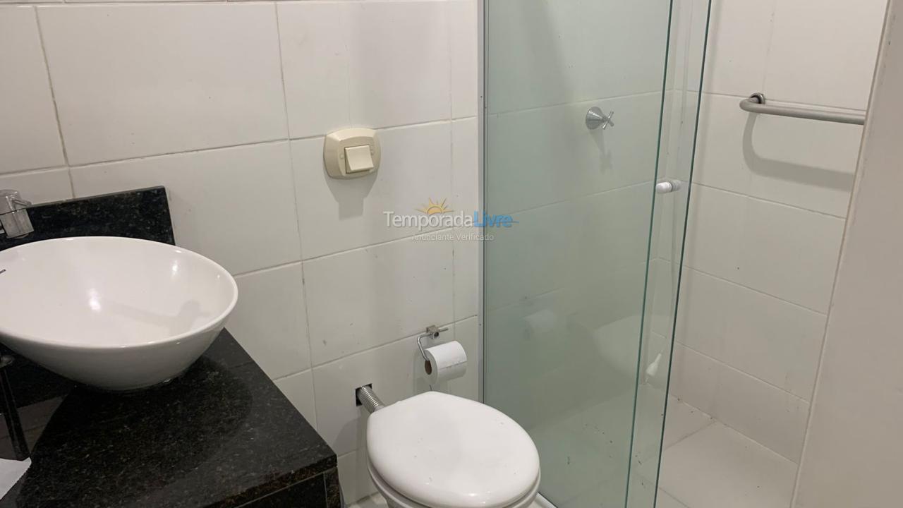 Casa para aluguel de temporada em Bombinhas (Praia de Zimbros)