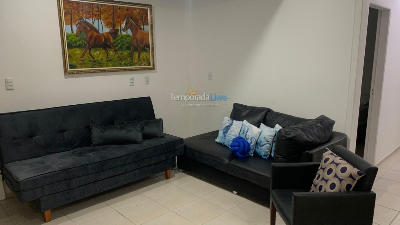 Casa para aluguel de temporada em Bombinhas (Praia de Zimbros)