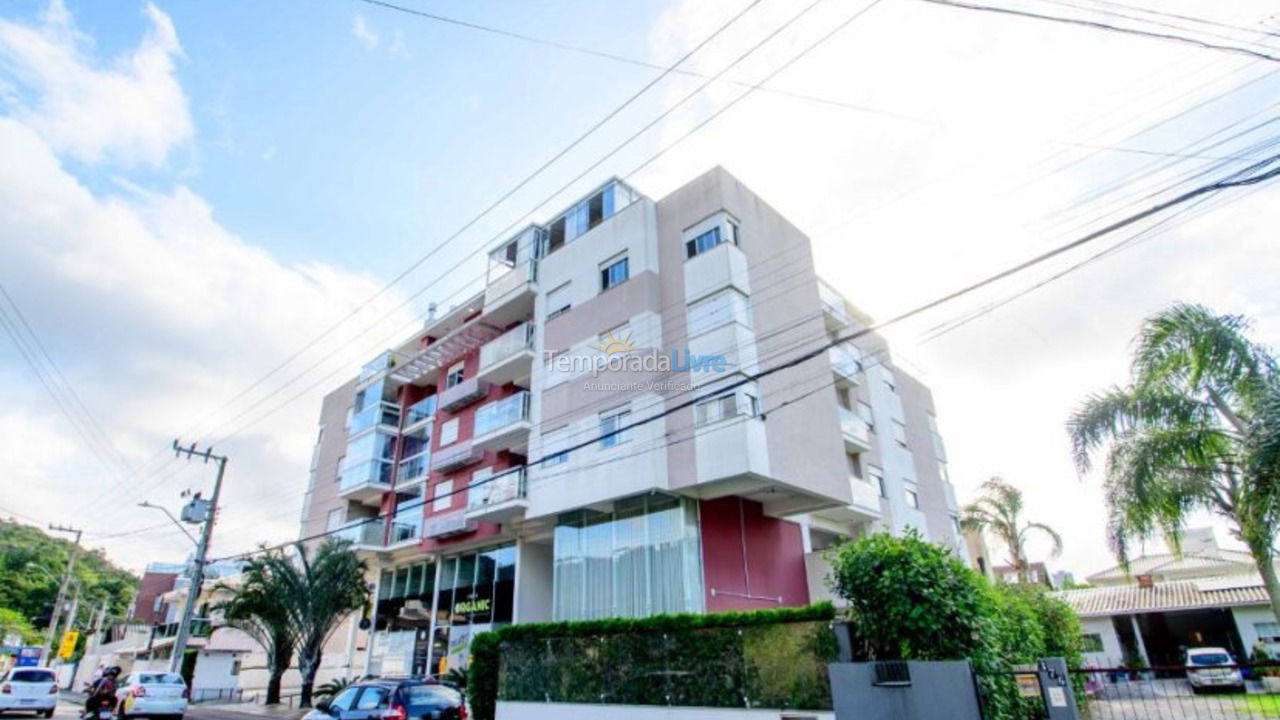 Apartamento para aluguel de temporada em Florianópolis (Jurere Tradicional)