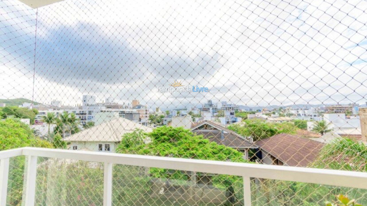 Apartamento para aluguel de temporada em Florianópolis (Jurere Tradicional)