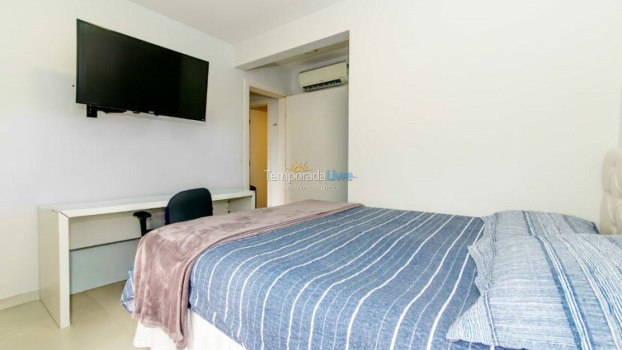 Apartamento para aluguel de temporada em Florianópolis (Jurere Tradicional)