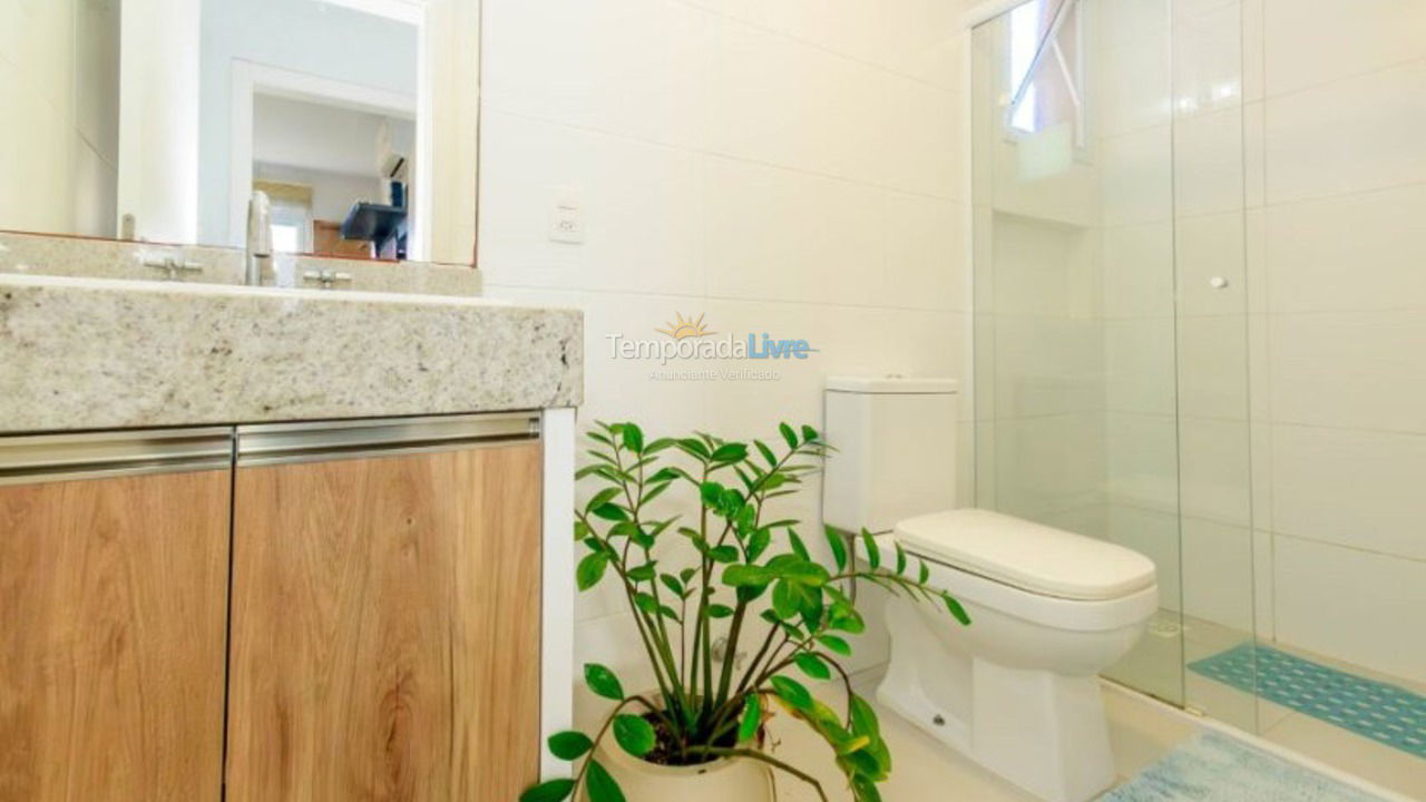 Apartamento para aluguel de temporada em Florianópolis (Jurere Tradicional)