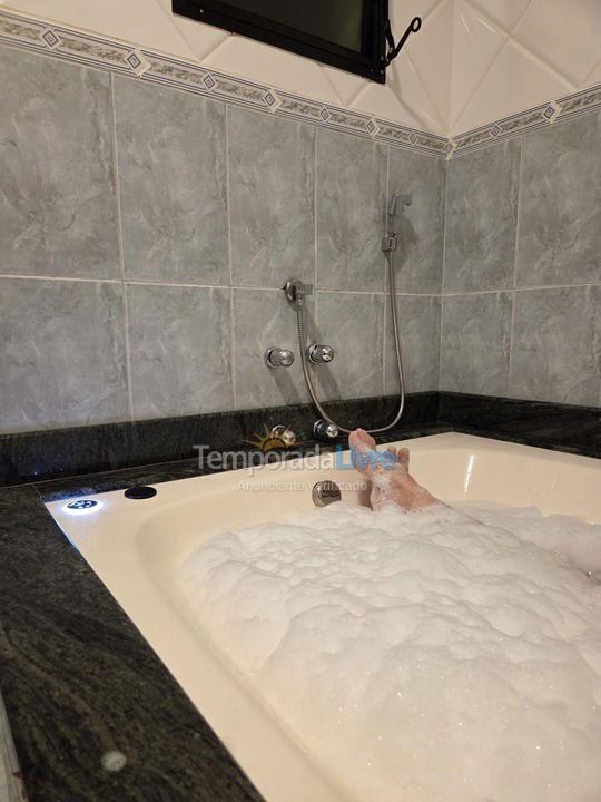 Casa para aluguel de temporada em Florianópolis (Praia da Armação)