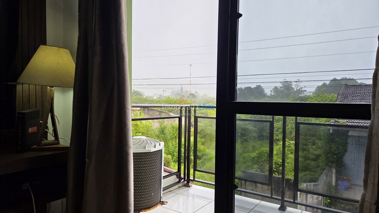 Casa para aluguel de temporada em Florianópolis (Praia da Armação)