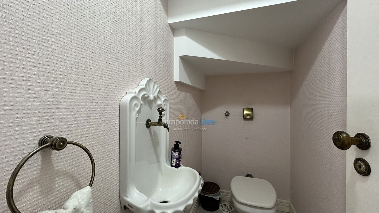 Casa para aluguel de temporada em Florianopolis (Jurerê)