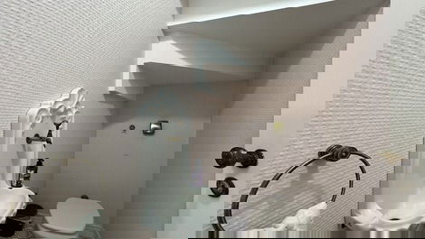 Casa completa próximo da praia de Jurerê