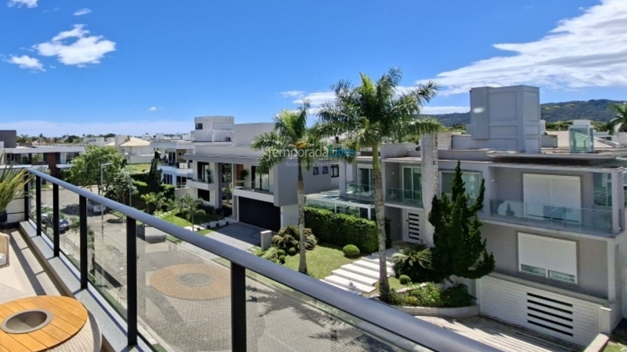 Apartment for vacation rental in Florianopolis (Jurerê Internacional)