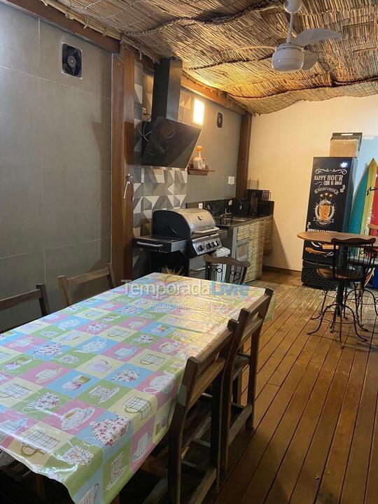 Casa para aluguel de temporada em São Sebastião (Camburi)