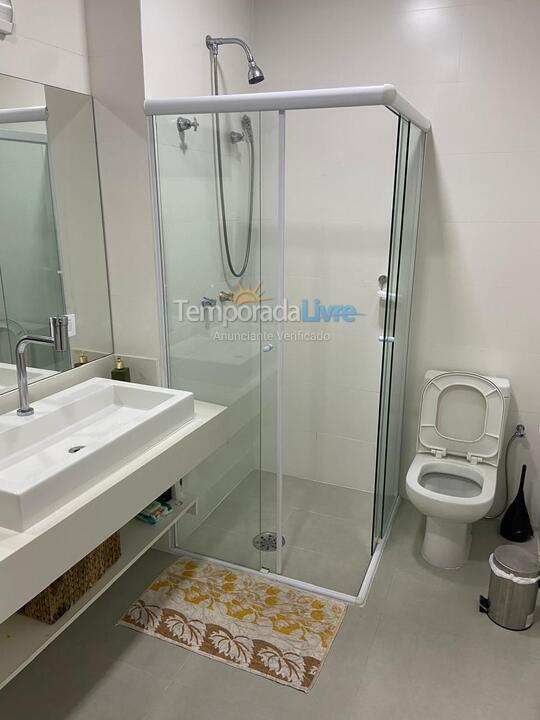 Casa para aluguel de temporada em São Sebastião (Camburi)