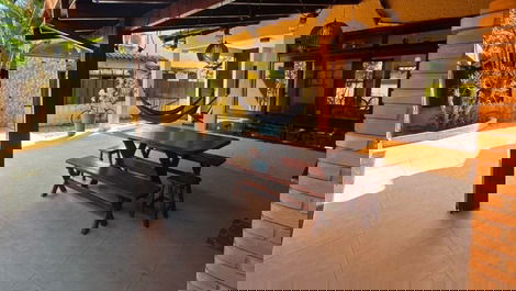 Excelente casa de condomínio disponível para locação!