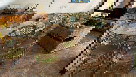 Excelente casa de condomínio disponível para locação!