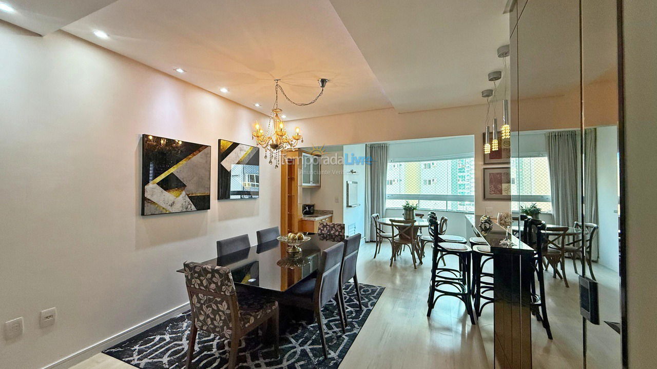 Apartment for vacation rental in Balneário Camboriú (Praia Central)