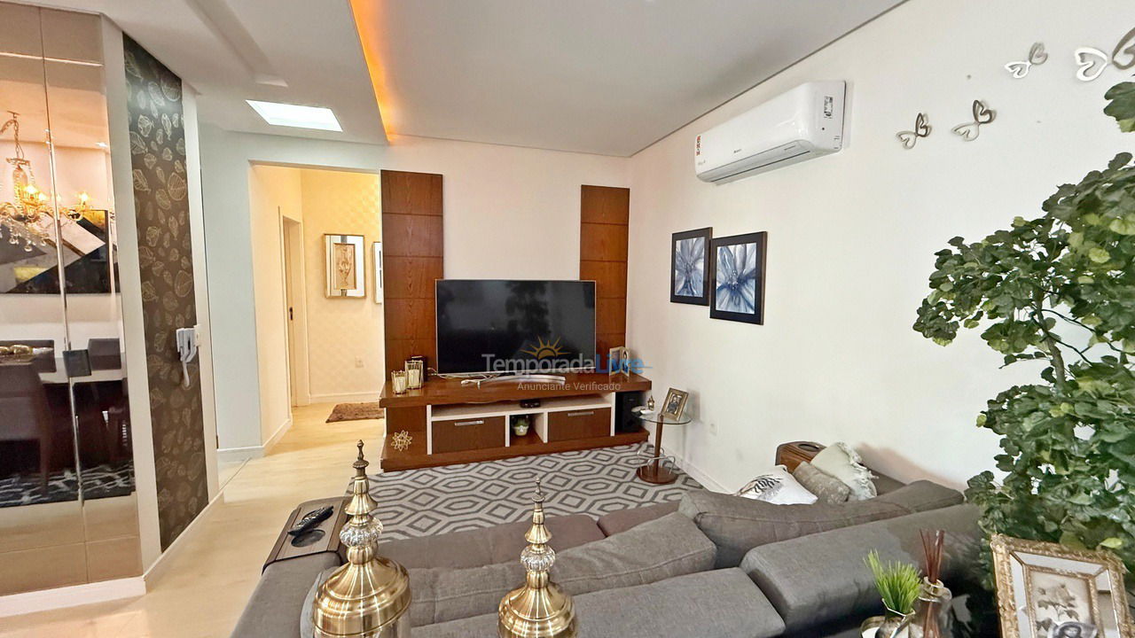 Apartment for vacation rental in Balneário Camboriú (Praia Central)