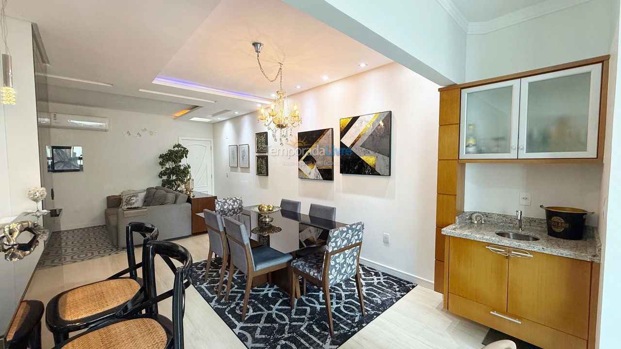 Apartment for vacation rental in Balneário Camboriú (Praia Central)