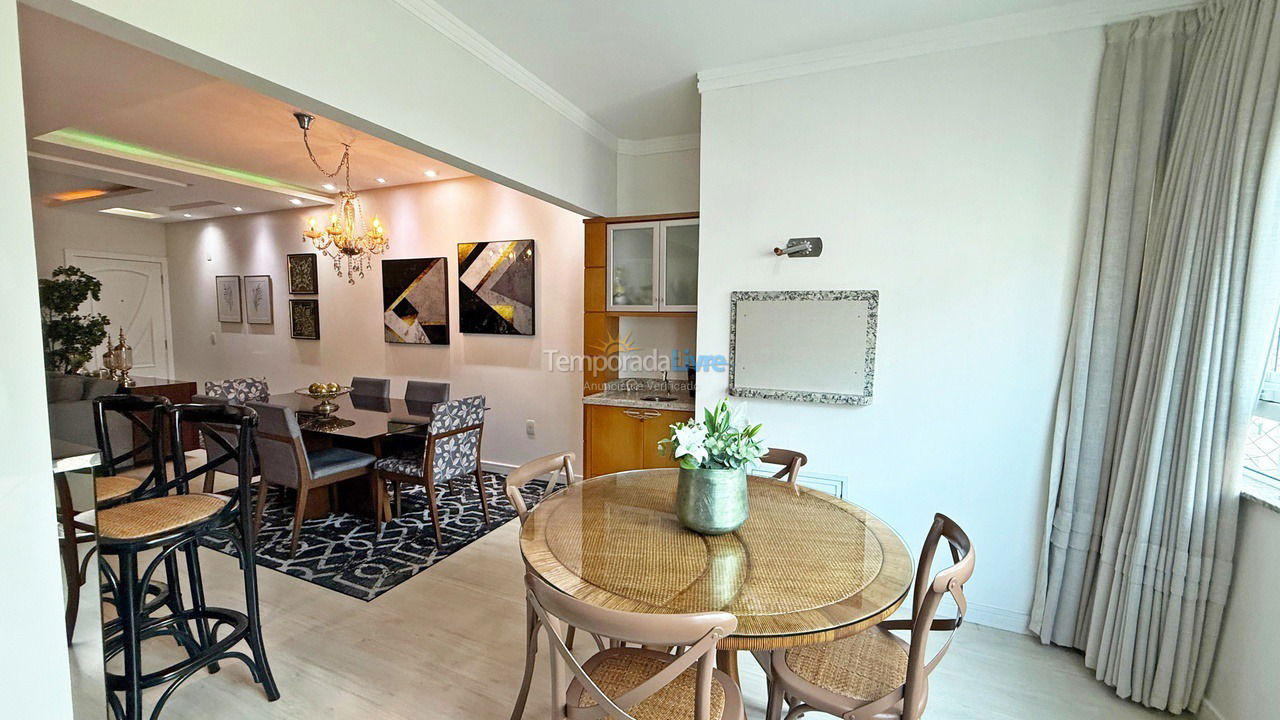 Apartment for vacation rental in Balneário Camboriú (Praia Central)