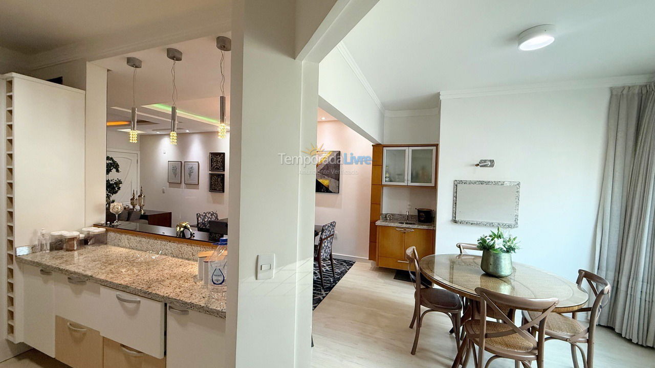 Apartment for vacation rental in Balneário Camboriú (Praia Central)