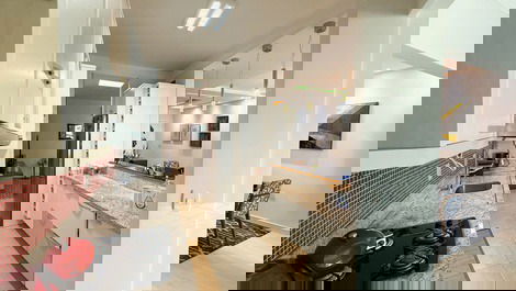 Vacation rental: 2 bedrooms, 1 en-suite, downtown Balneário Camboriú