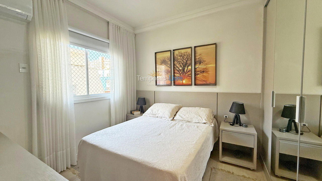 Apartment for vacation rental in Balneário Camboriú (Praia Central)