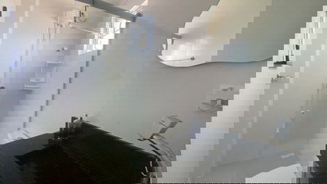 Apartamento no Perequê com 2 dormitórios - Porto Belo