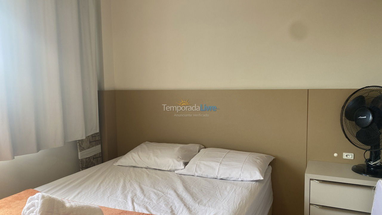 Apartamento para aluguel de temporada em Porto Belo (Perequê)