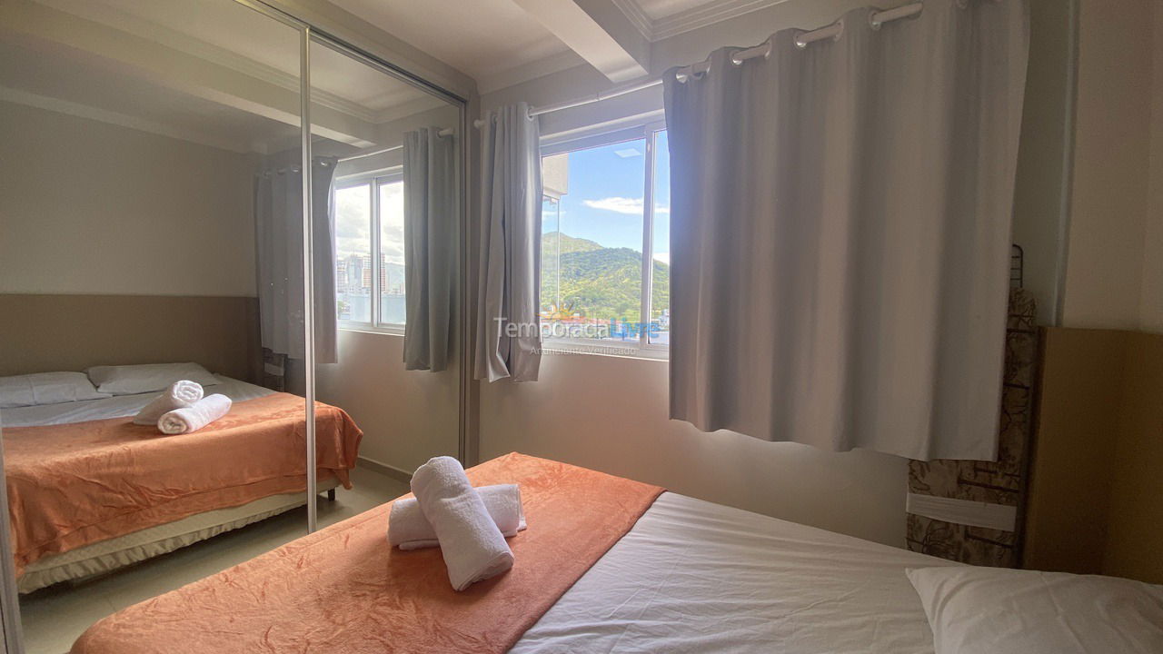 Apartamento para aluguel de temporada em Porto Belo (Perequê)