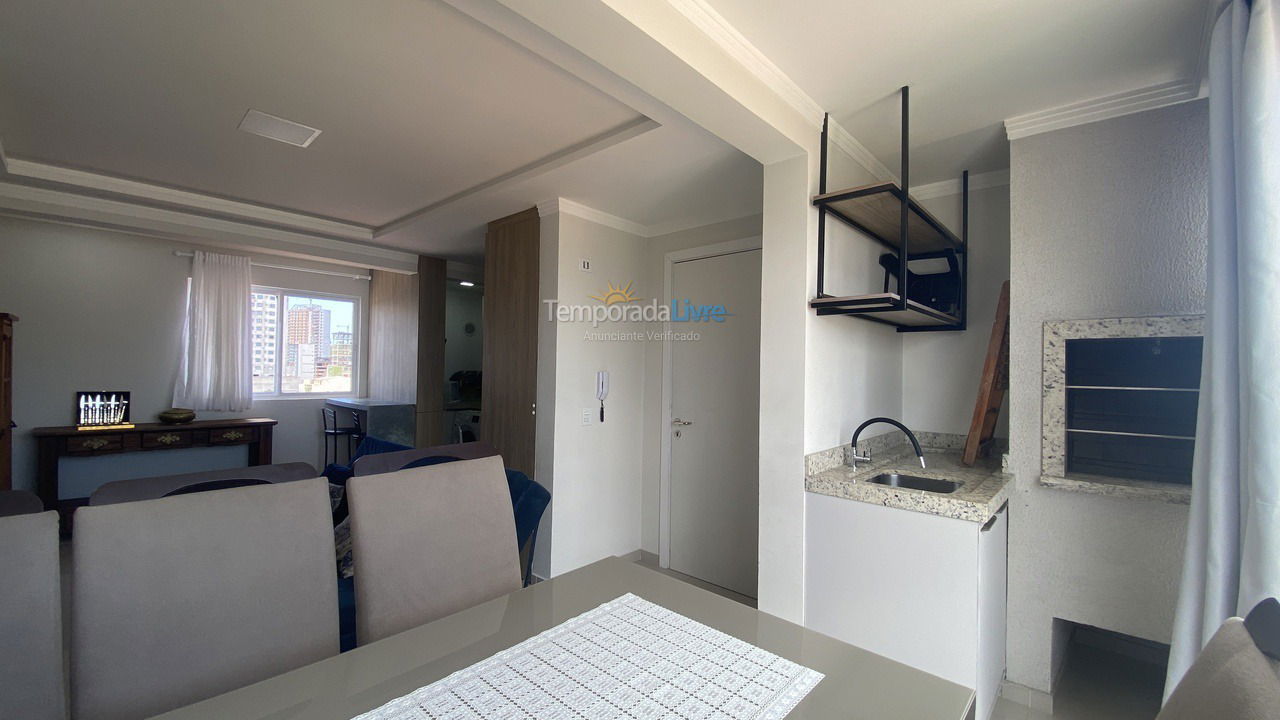 Apartamento para aluguel de temporada em Porto Belo (Perequê)