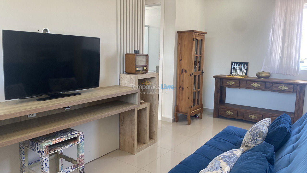 Apartamento para aluguel de temporada em Porto Belo (Perequê)