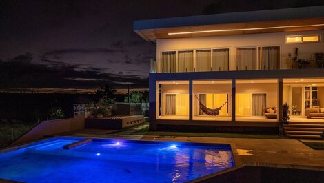 Mansão de Luxo em Condomínio no Caribe Brasileiro