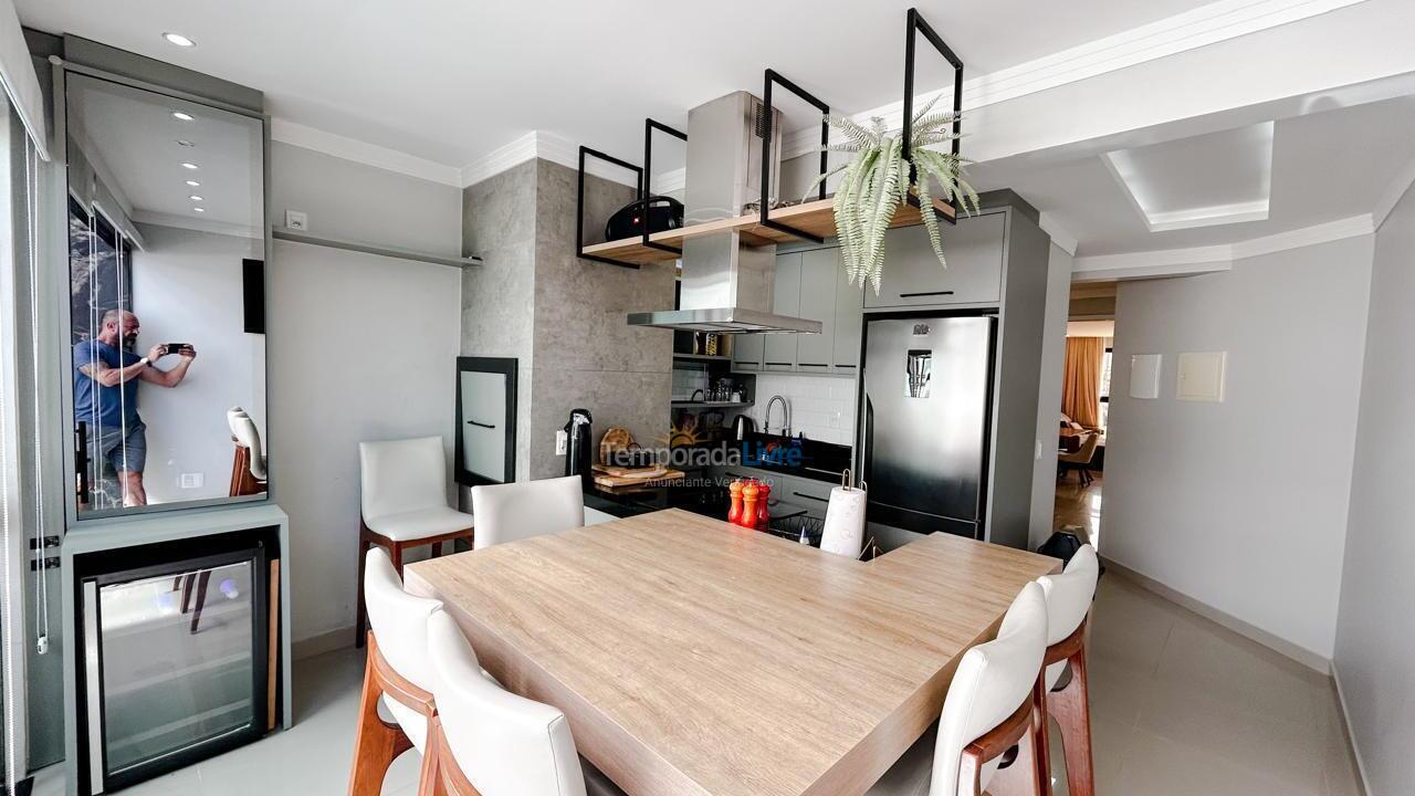 Apartamento para aluguel de temporada em Bombinhas (Mariscal)